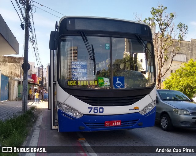 Litorânea Transportes 750 na cidade de Natal, Rio Grande do Norte, Brasil, por Andrés Cao Pires. Número da foto: #12391810.