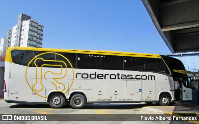 RodeRotas - Rotas de Viação do Triângulo 2212 na cidade de Sorocaba, São Paulo, Brasil, por Flavio Alberto Fernandes. Número da foto: #12392693.