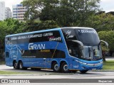 Gran Express 1903 na cidade de Florianópolis, Santa Catarina, Brasil, por Shayan Lee. Número da foto: #12394135.