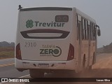 Trevitur Viagens 2310 na cidade de Leopoldina, Minas Gerais, Brasil, por Lucas Silva. Número da foto: #:id.