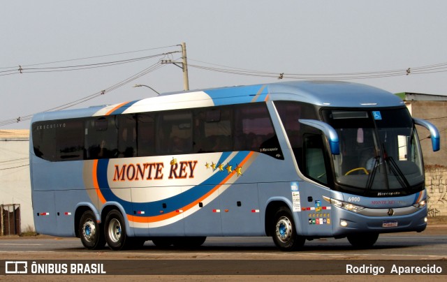Monte Rey Turismo 6900 na cidade de Conselheiro Lafaiete, Minas Gerais, Brasil, por Rodrigo  Aparecido. Número da foto: #12395771.