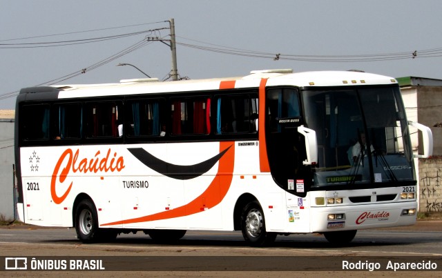 Claudio Turismo 2021 na cidade de Conselheiro Lafaiete, Minas Gerais, Brasil, por Rodrigo  Aparecido. Número da foto: #12395924.
